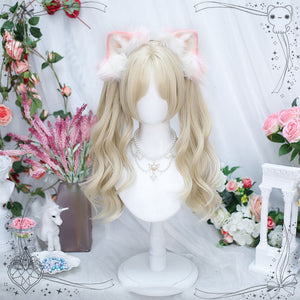 Short Sweetheart Wavy Wig With Ponytail
